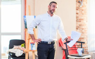 Сколько же вас развелось — коучей, психологов, астрологов… Заводы стоят!